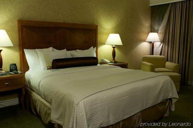 Hilton Los Angeles/Сан-Ґабріел Номер фото
