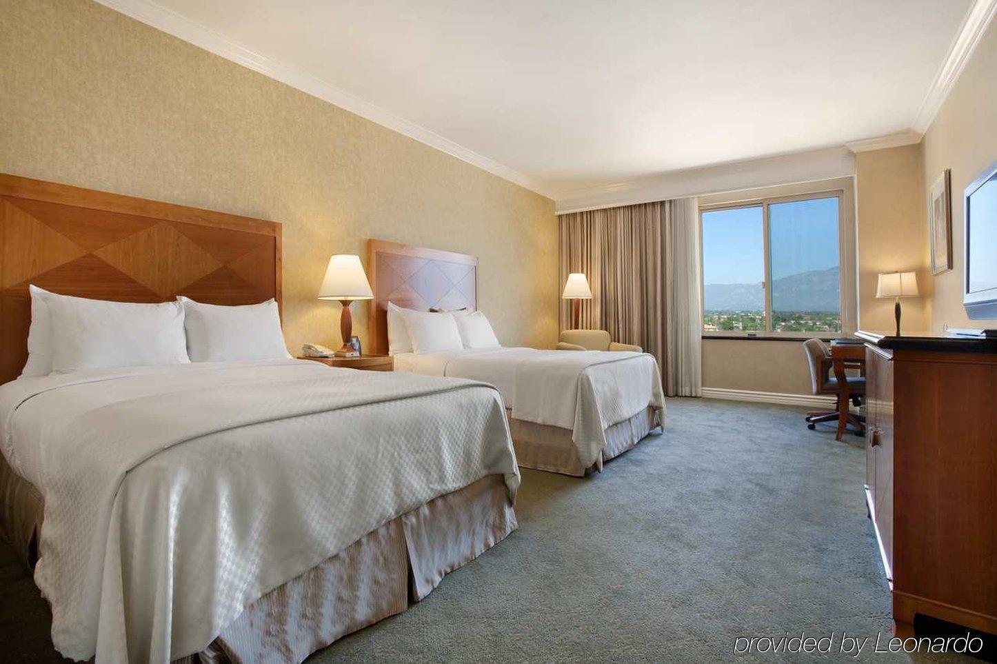 Hilton Los Angeles/Сан-Ґабріел Номер фото